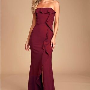 Lulu’s Burgundy Ruffled Strapless Maxi Dress